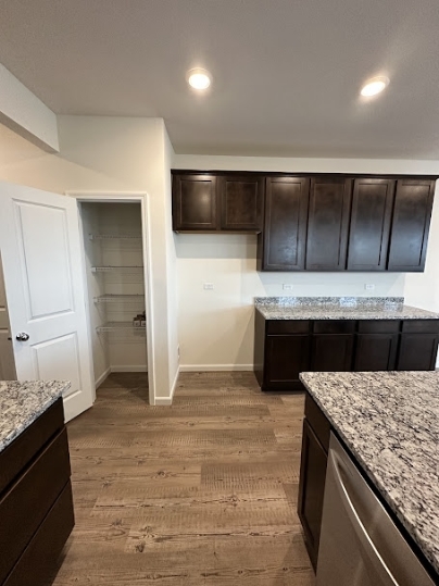 Almost Brand New 2 Story Town Home in 204 Naperville School District