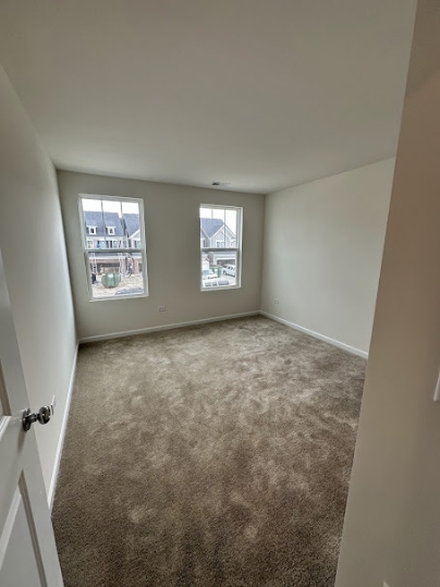 Almost Brand New 2 Story Town Home in 204 Naperville School District