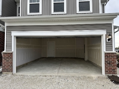 Almost Brand New 2 Story Town Home in 204 Naperville School District