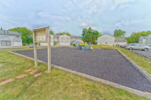 Charming 3-Bed, 1.5-Bath Townhome at 544 Meadow Green Ln, Round Lake Beac Charming 3-Bed, 1.5-Bath Townhome at 544 Meadow Green Ln, Round Lake Beac
